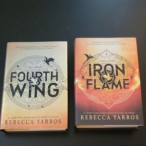 Fourth Wing & Iron Flame Set by Rebecca Yarros